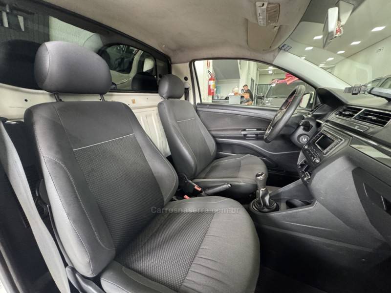 VOLKSWAGEN - SAVEIRO - 2018/2018 - Branca - R$ 62.900,00