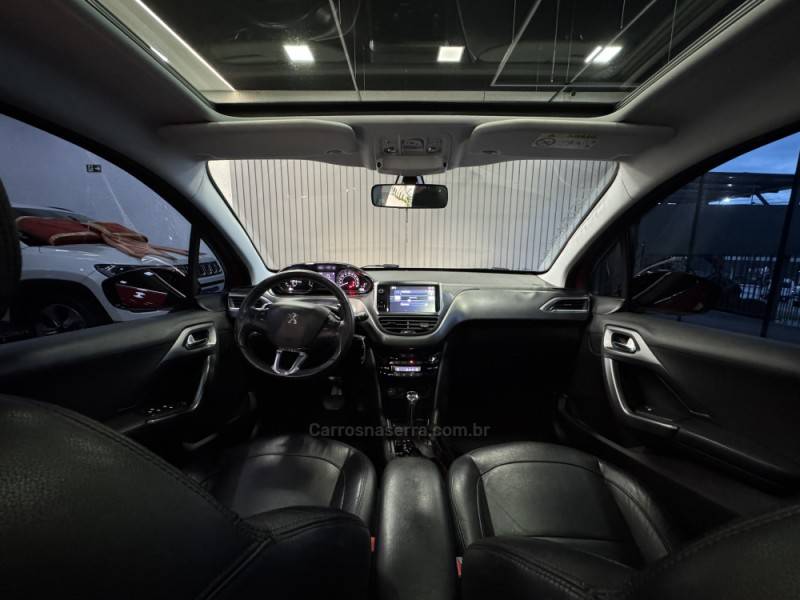 PEUGEOT - 208 - 2016/2016 - Vermelha - R$ 56.900,00