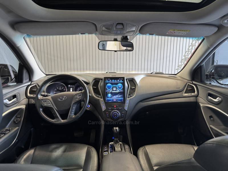 HYUNDAI - SANTA FÉ - 2019/2019 - Prata - R$ 139.900,00
