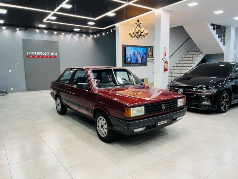 VOLKSWAGEN - VOYAGE - 1990/1990 - Vermelha - R$ 40.000,00