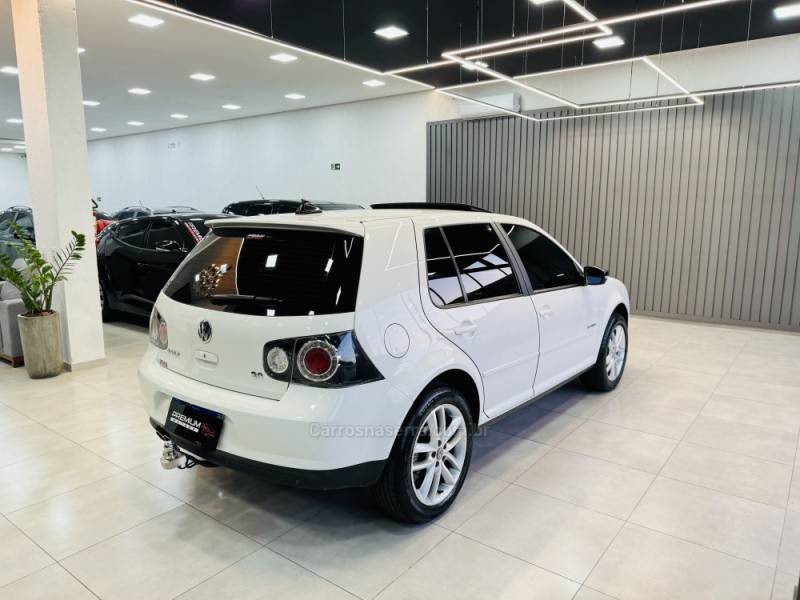 VOLKSWAGEN - GOLF - 2014/2014 - Branca - R$ 65.900,00