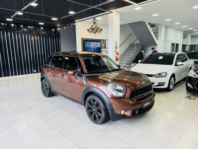 MINI - COOPER - 2014/2014 - Marrom - R$ 89.900,00