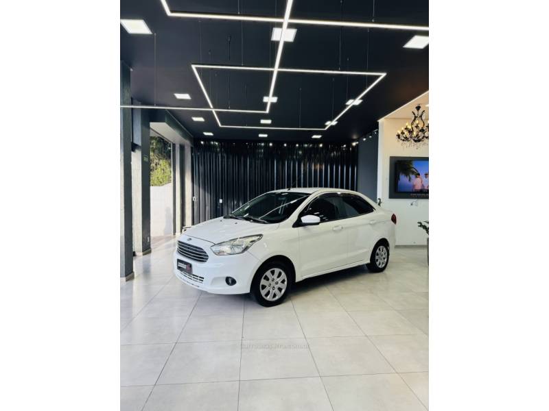 FORD - KA - 2018/2018 - Branca - R$ 47.900,00