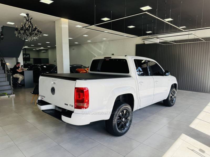 VOLKSWAGEN - AMAROK - 2013/2013 - Branca - R$ 79.900,00