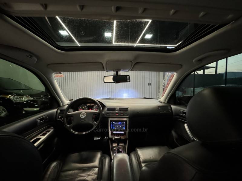 VOLKSWAGEN - GOLF - 2014/2014 - Branca - R$ 65.900,00