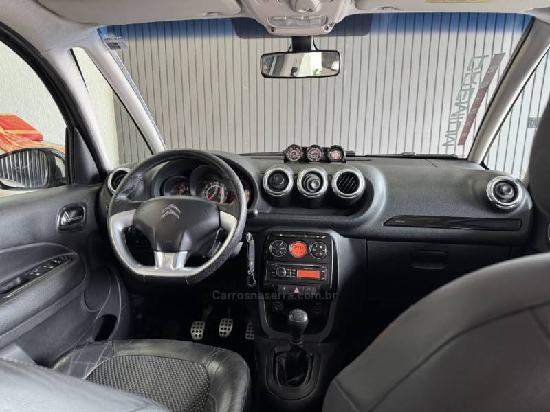 CITROËN - AIRCROSS - 2012/2012 - Prata - R$ 39.900,00