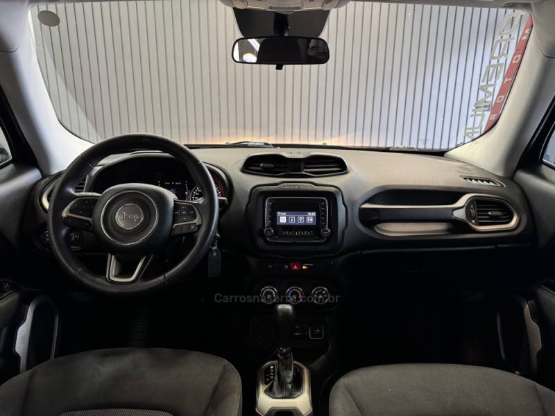 JEEP - RENEGADE - 2017/2017 - Preta - R$ 75.900,00