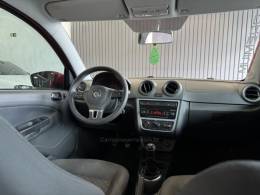 VOLKSWAGEN - GOL - 2016/2016 - Vermelha - R$ 47.900,00