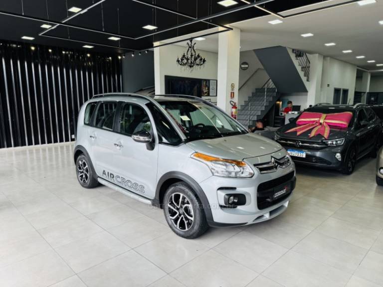 CITROËN - AIRCROSS - 2012/2012 - Prata - R$ 39.900,00