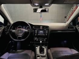 VOLKSWAGEN - GOLF - 2014/2014 - Preta - R$ 75.900,00