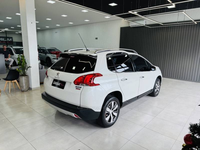 PEUGEOT - 2008 - 2016/2016 - Branca - R$ 59.900,00