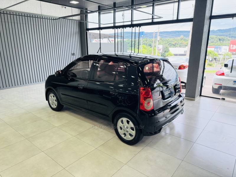 KIA MOTORS - PICANTO - 2011/2011 - Preta - R$ 35.900,00
