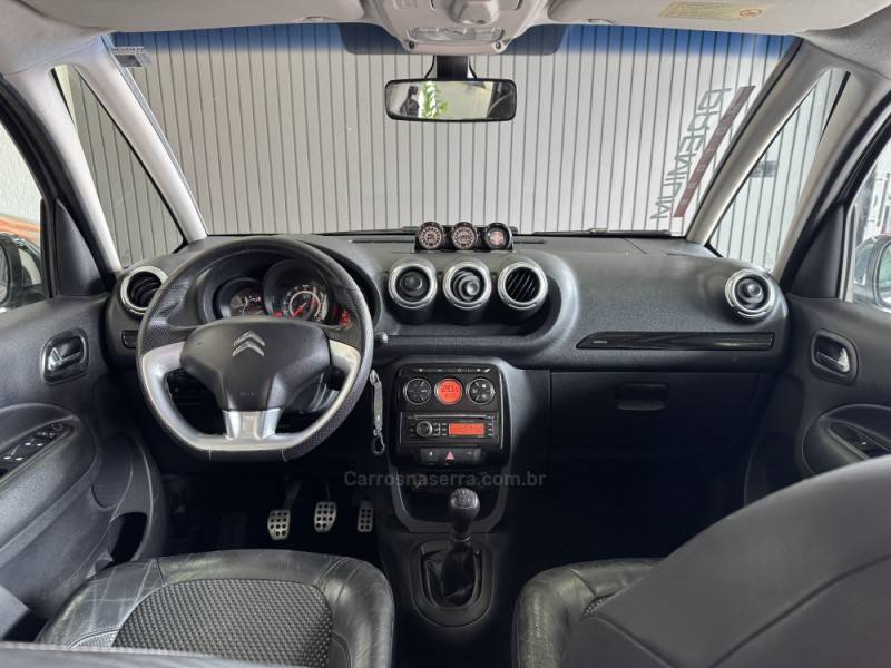 CITROËN - AIRCROSS - 2012/2012 - Prata - R$ 39.900,00