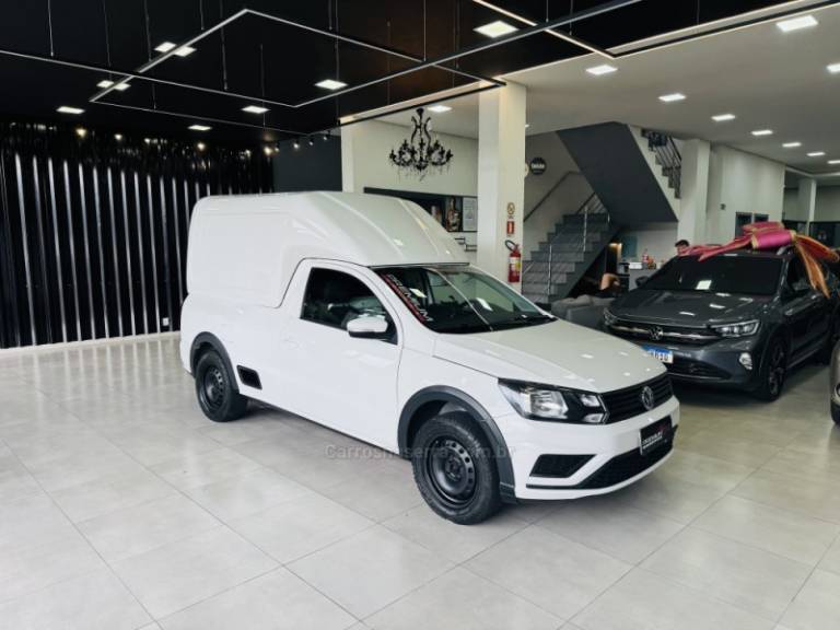 VOLKSWAGEN - SAVEIRO - 2018/2018 - Branca - R$ 62.900,00