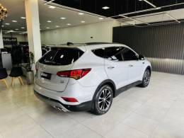 HYUNDAI - SANTA FÉ - 2019/2019 - Prata - R$ 139.900,00