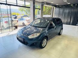 FORD - FIESTA - 2013/2013 - Azul - R$ 35.900,00