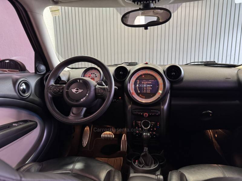 MINI - COOPER - 2014/2014 - Marrom - R$ 89.900,00